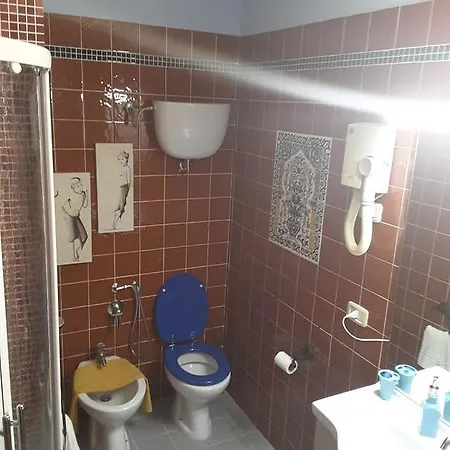 Guest house Casa Kita 2*