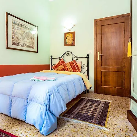 Guest house Casa Kita 2*